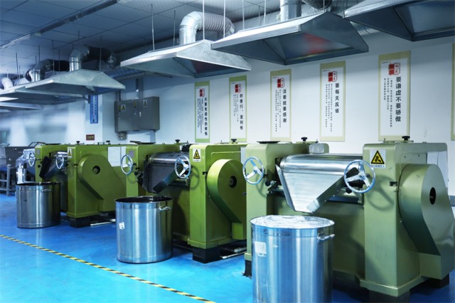 生產(chǎn)設(shè)備